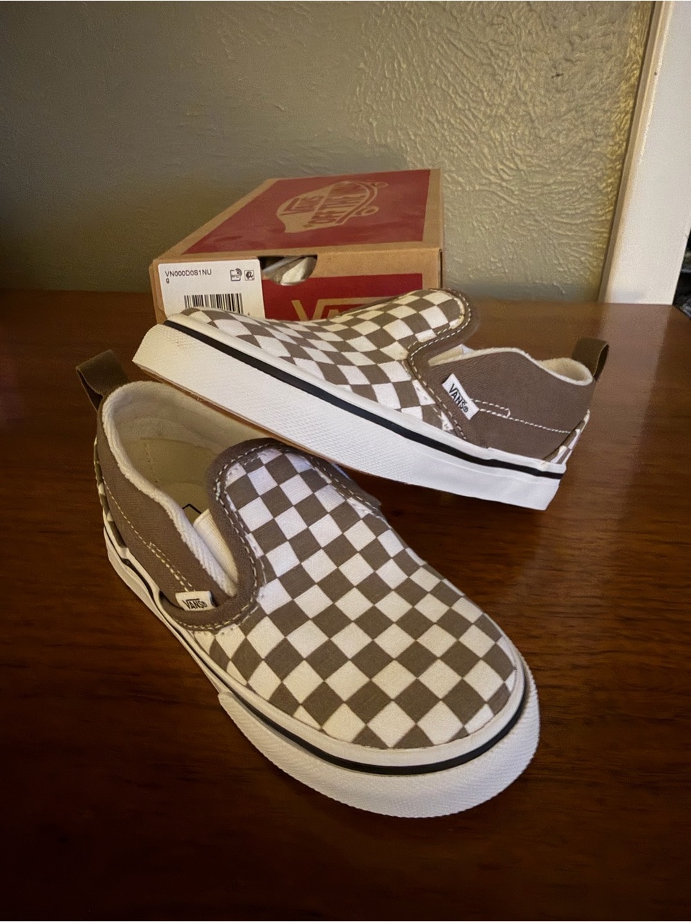 Vans Kids Classic Slip-On Sneakers in Brown and White Checkerboard